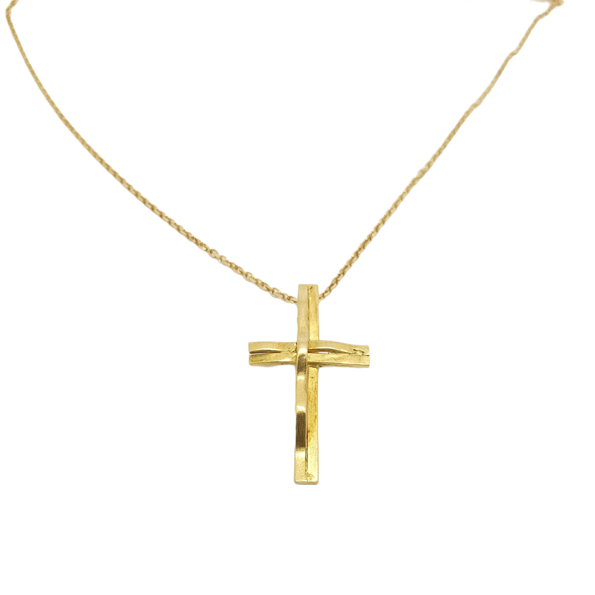 Σταυρός (με αλυσίδα) απο κίτρινο χρυσό κ14 με ανάγλυφες επιφάνειες. (code. H1740)